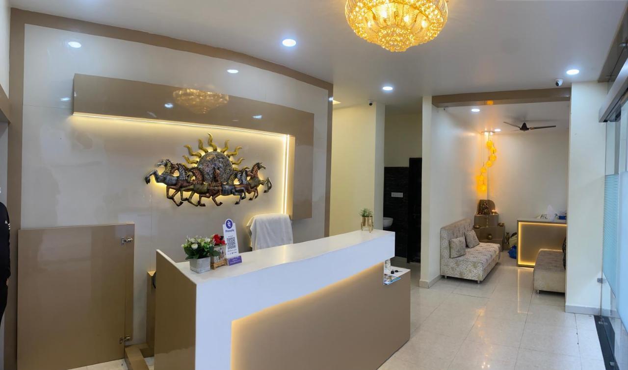 Hotel Golden Bliss Bhopál Kültér fotó
