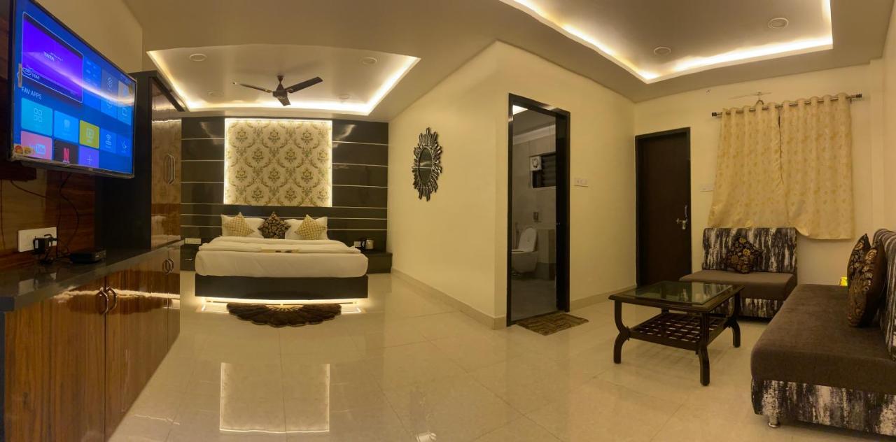 Hotel Golden Bliss Bhopál Kültér fotó